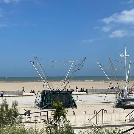 Ilots Bleus Plage Dunkerque * ダンケルク